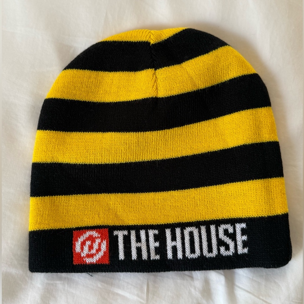 Super Soft Beanie Black and Yellow Stripe Bumble Bee Snowboarding Hipster